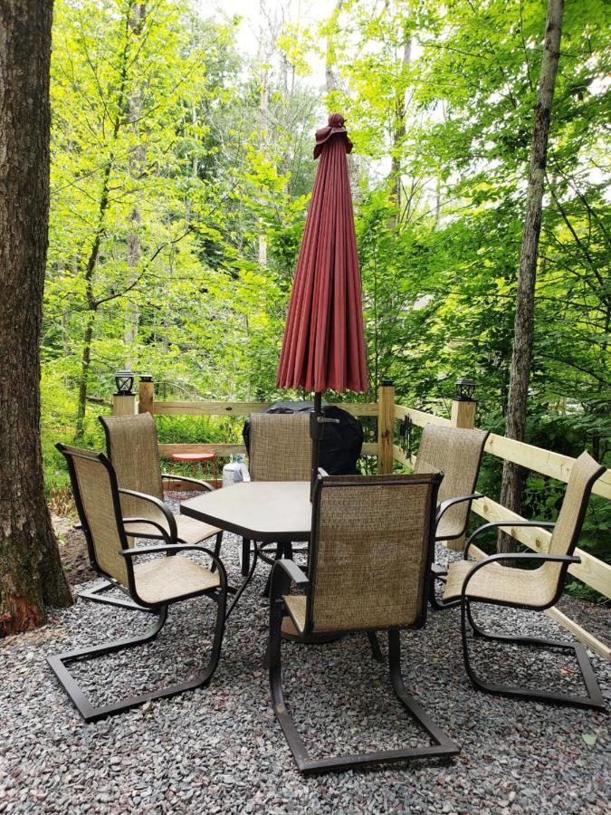 Holiday home 1400sf Self Checkin Modern Ac Grill Firepit